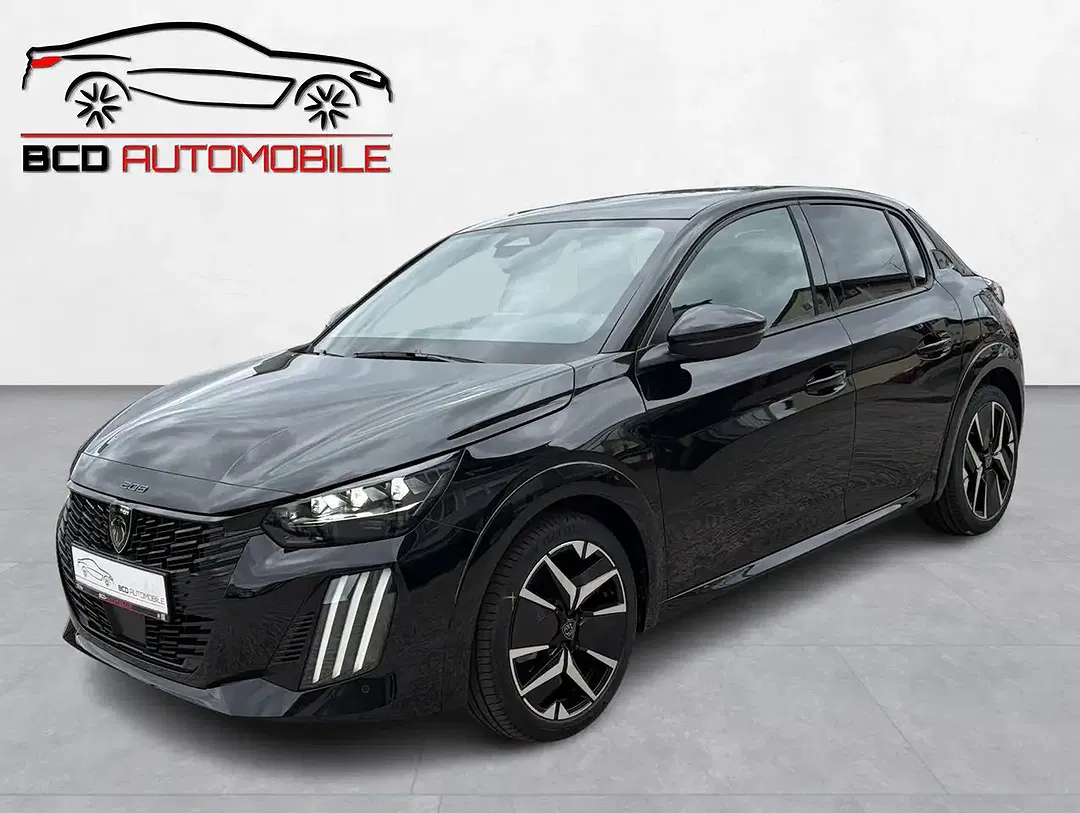 Peugeot 208 - Thumbnail 3