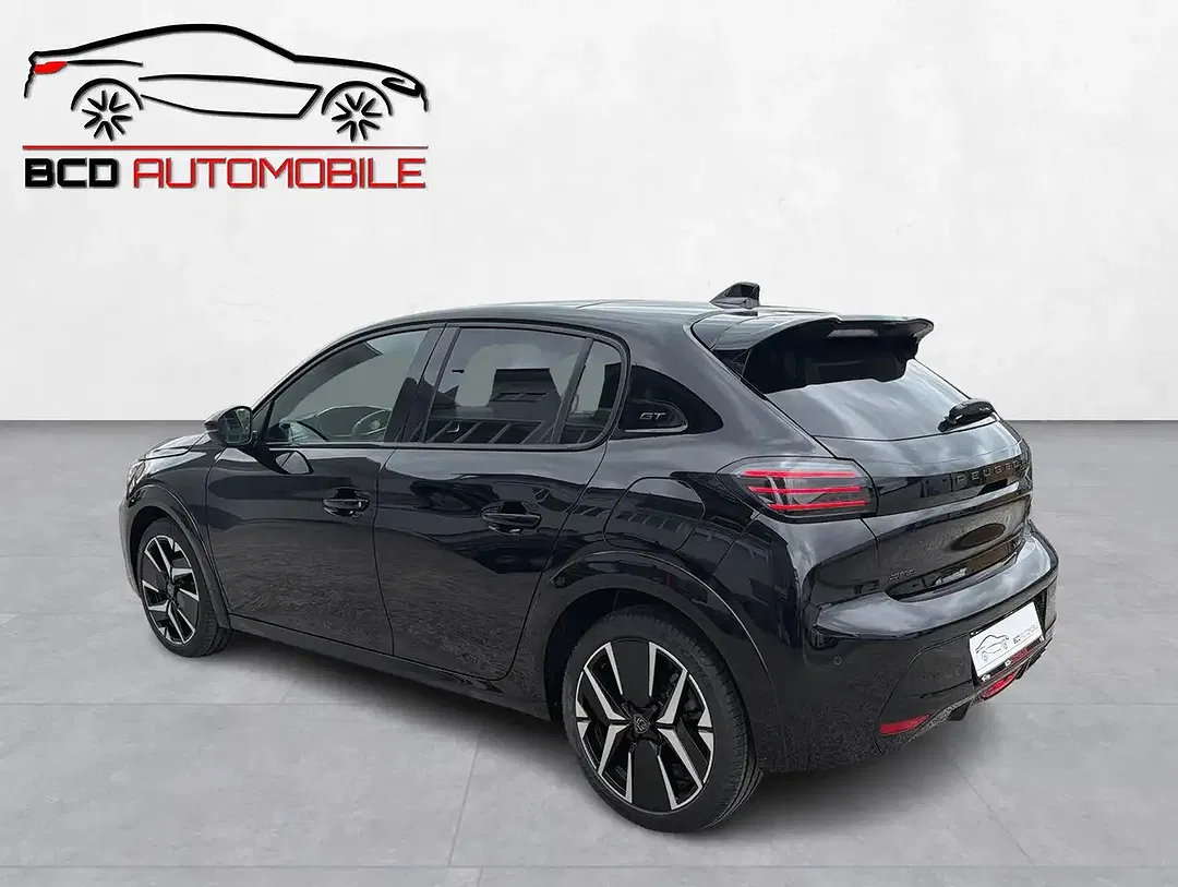 Peugeot 208 - Thumbnail 5