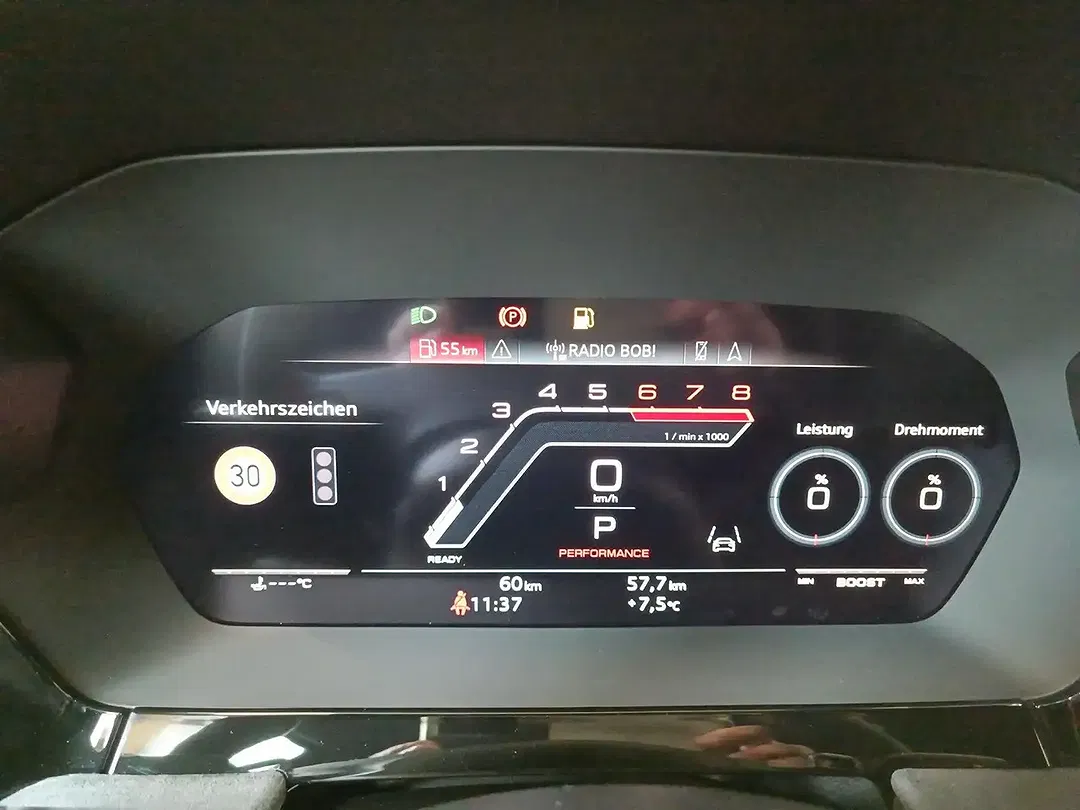 Audi RS3 - Thumbnail 11