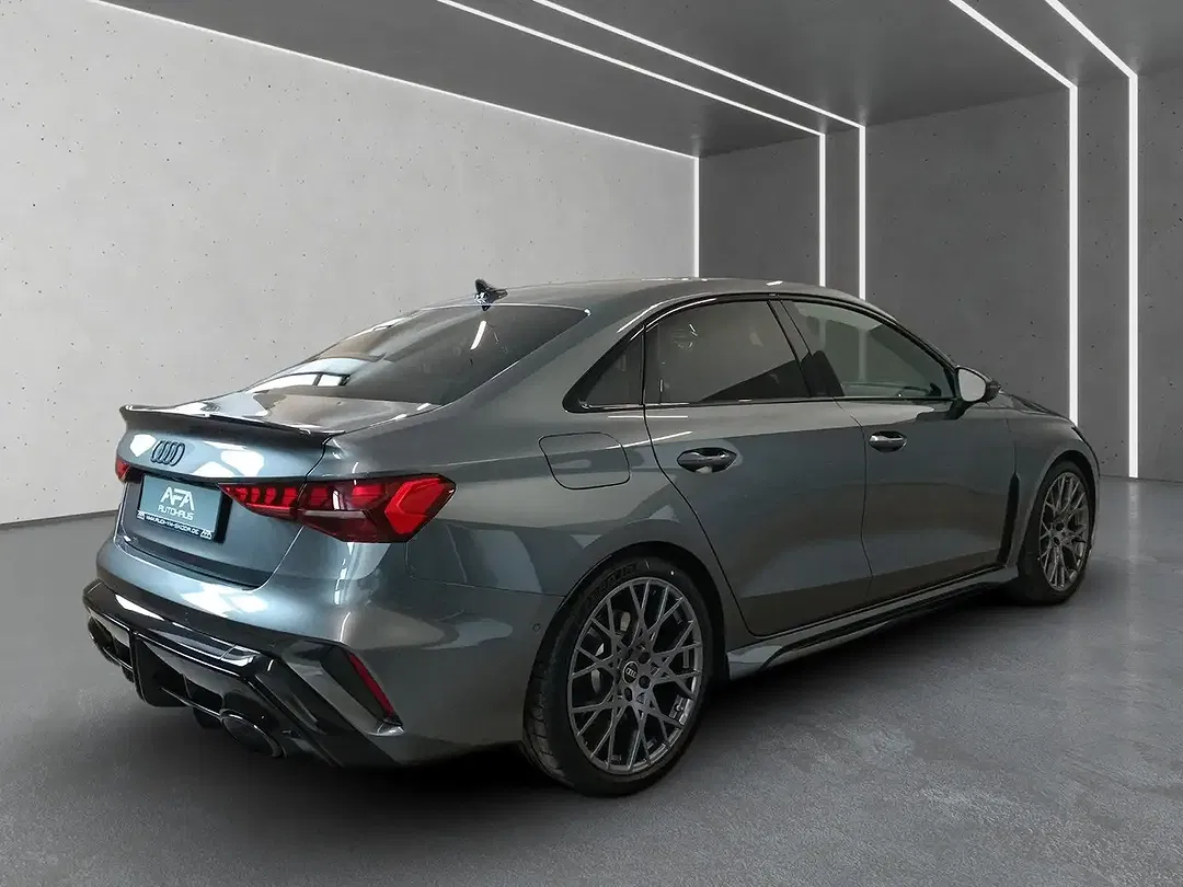 Audi RS3 - Thumbnail 2