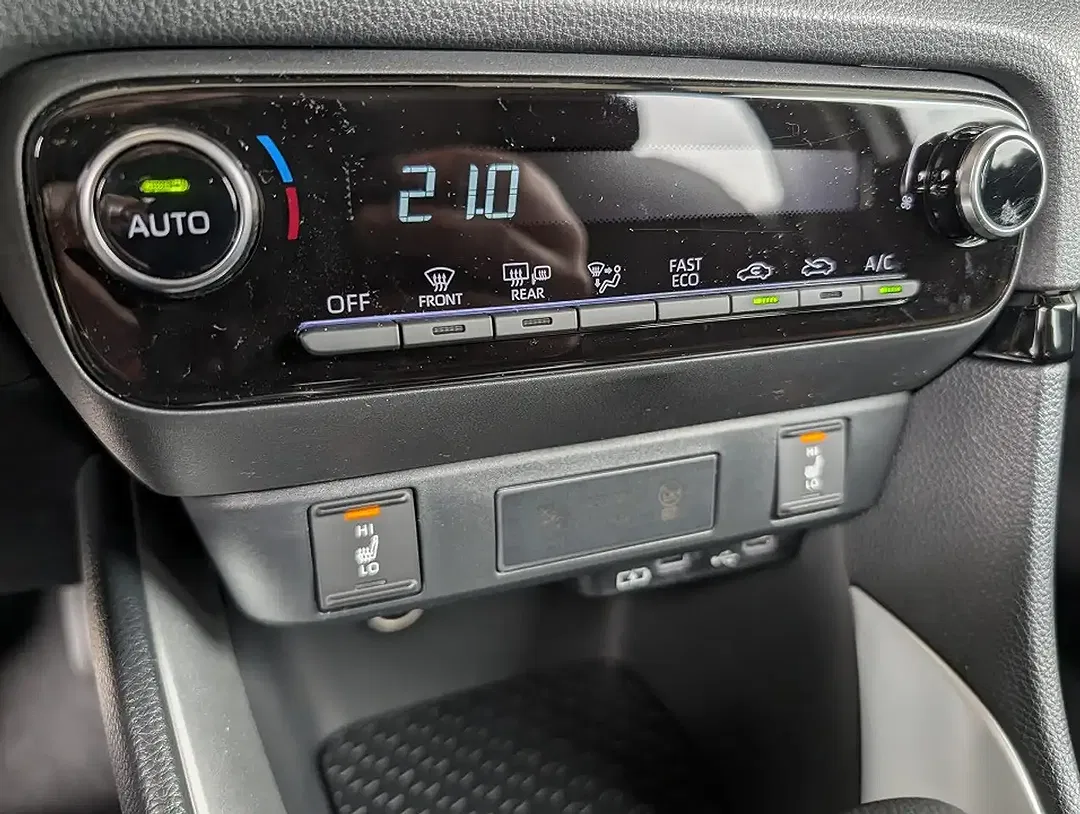 Mazda 2 - Thumbnail 11
