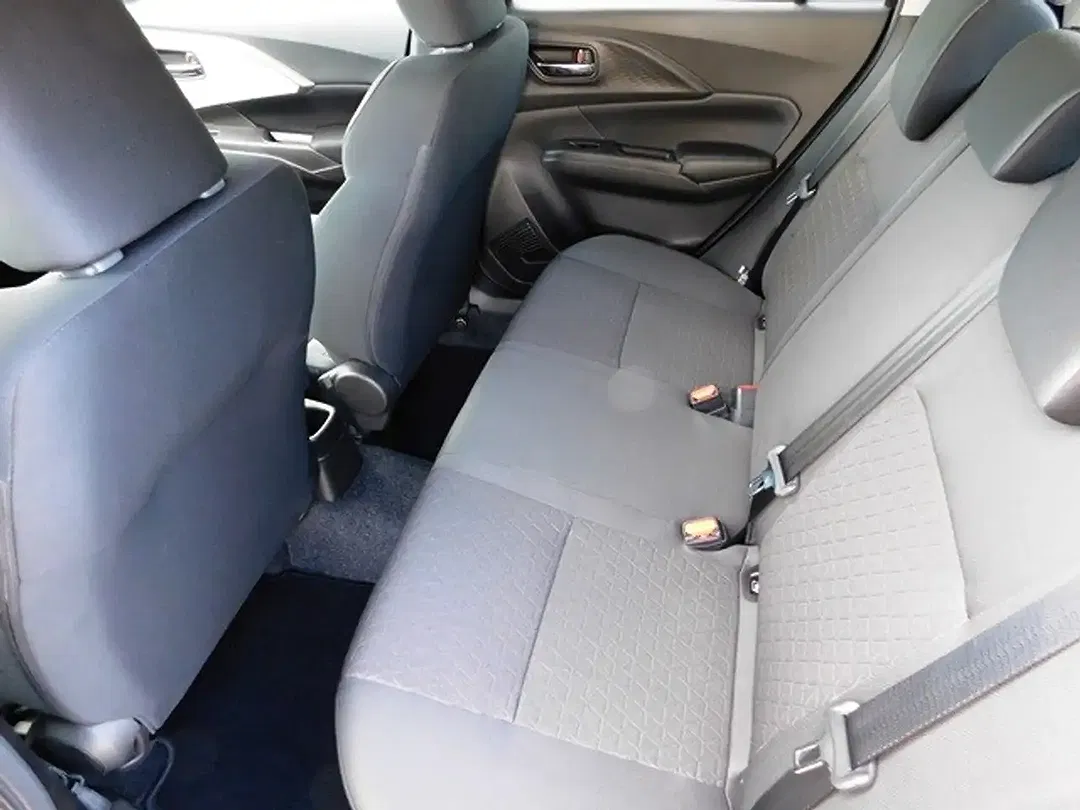 Suzuki Swift - Thumbnail 17