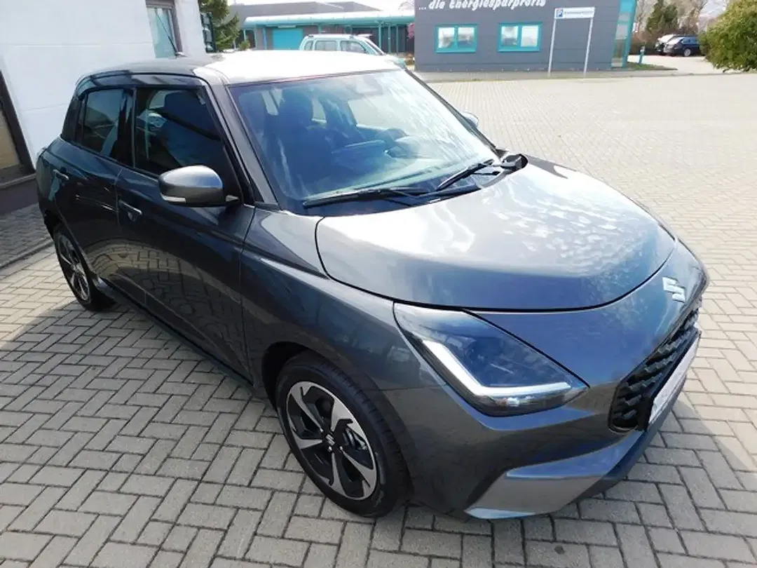 Suzuki Swift - Thumbnail 6