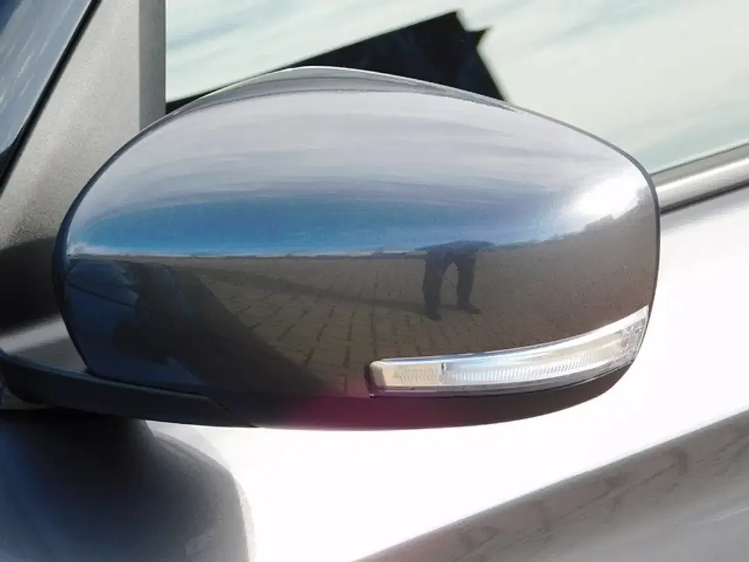 Suzuki Swift - Thumbnail 9