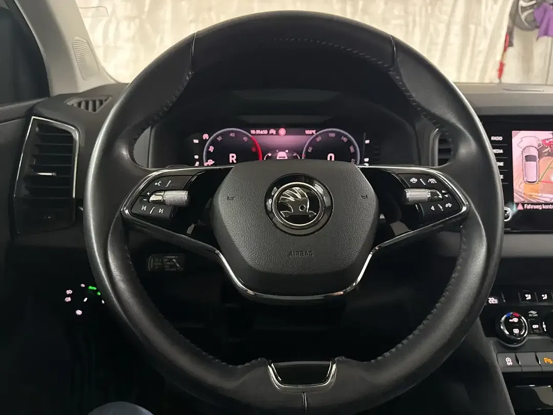 Skoda Karoq - Thumbnail 16