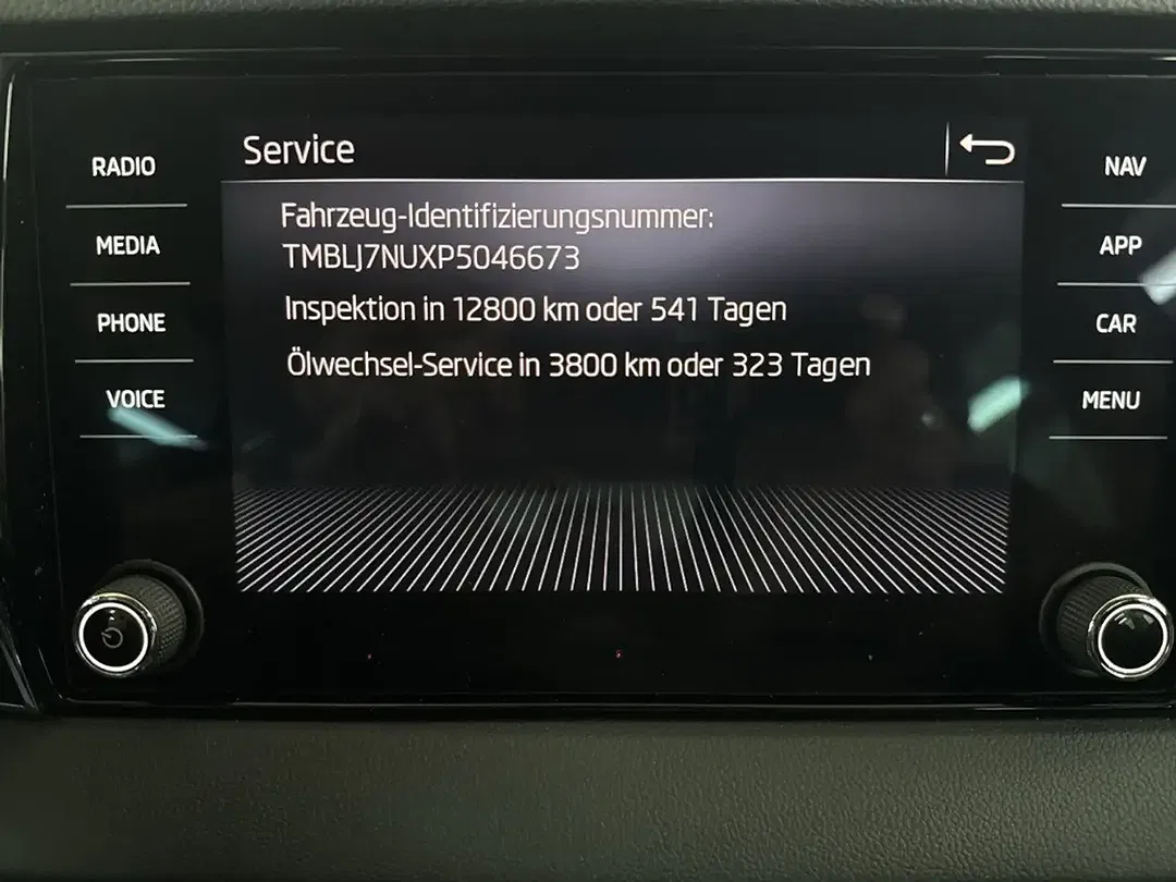 Skoda Karoq - Thumbnail 21