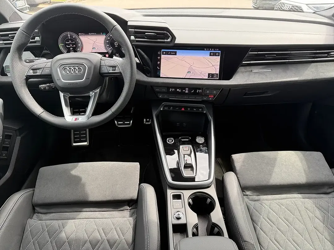 Audi A3 - Thumbnail 9