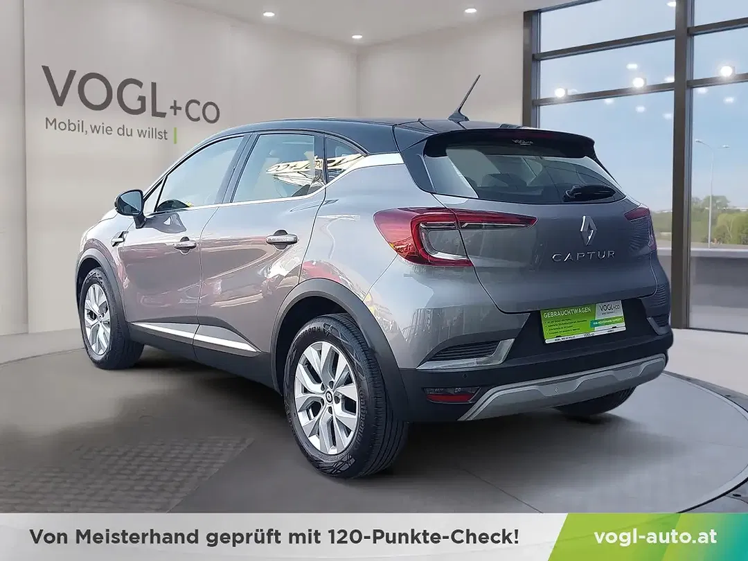 Renault Captur - Thumbnail 3