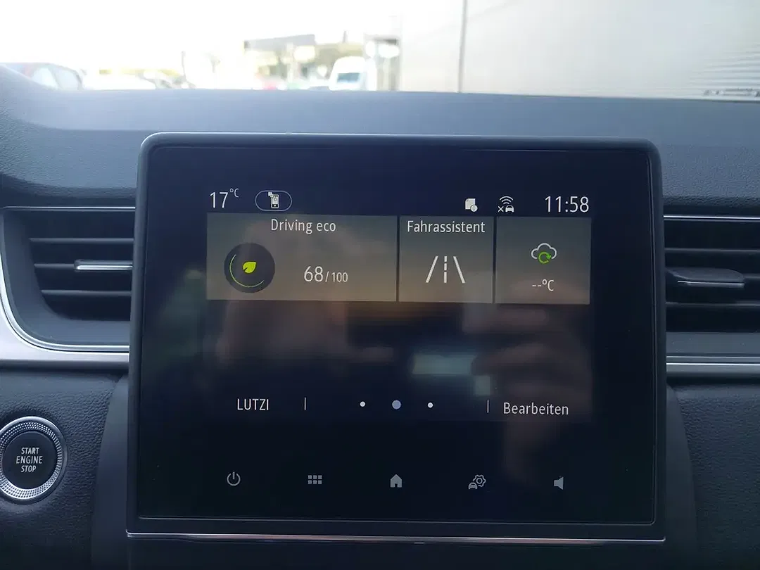 Renault Captur - Thumbnail 9