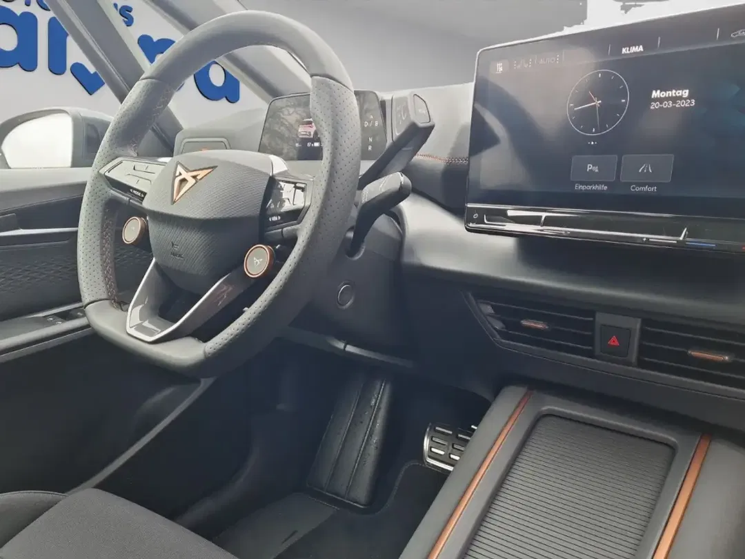 CUPRA Born - Thumbnail 8