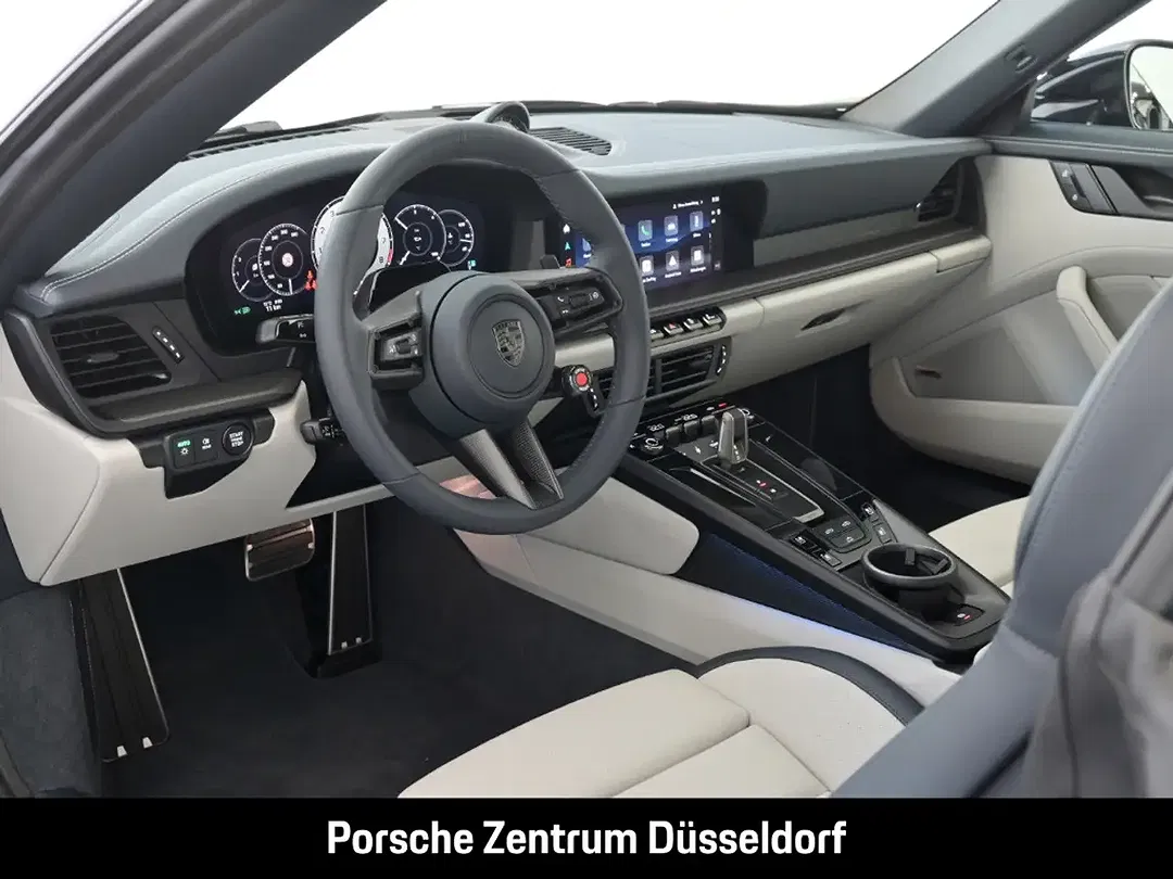 Porsche 992 - Thumbnail 11