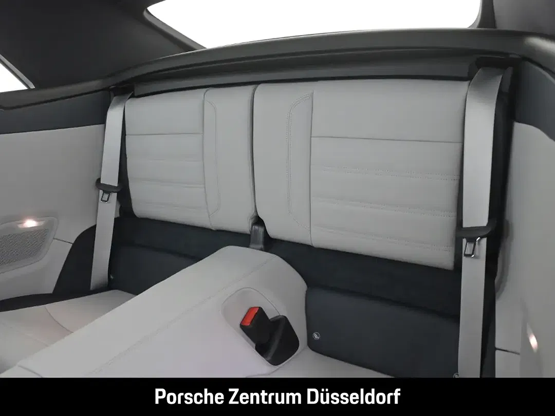 Porsche 992 - Thumbnail 13