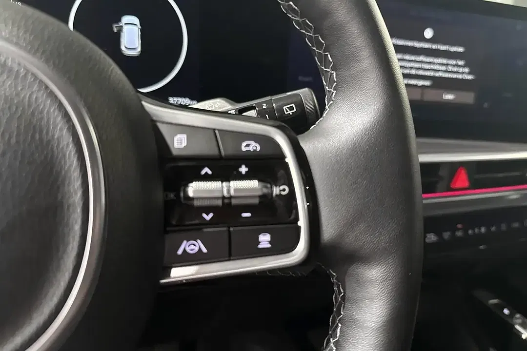 Kia Sorento - Thumbnail 23