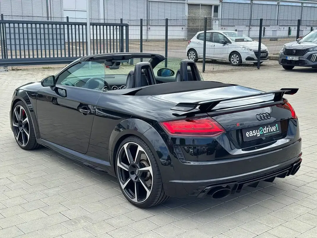 Audi TT RS - Thumbnail 7