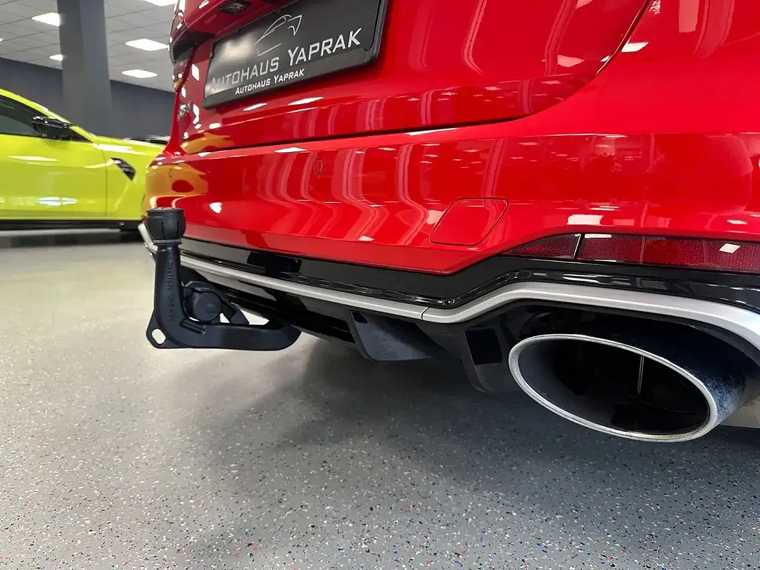 Audi RS4 - Thumbnail 15