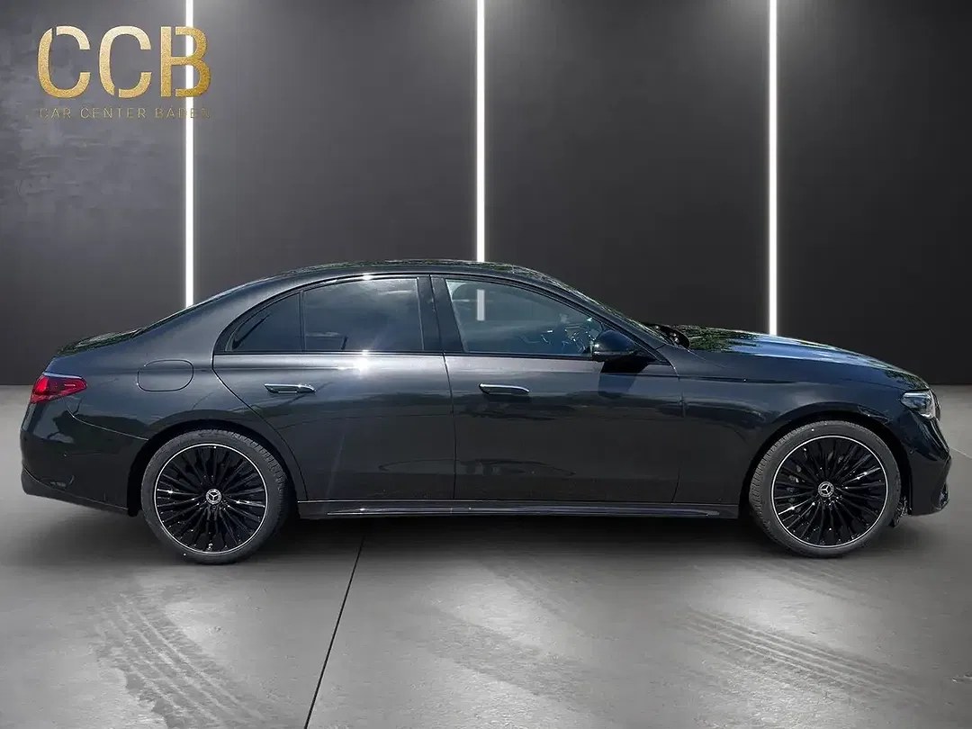 Mercedes-Benz E 200 - Thumbnail 4