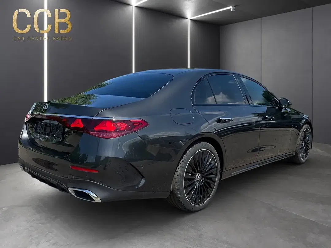 Mercedes-Benz E 200 - Thumbnail 5