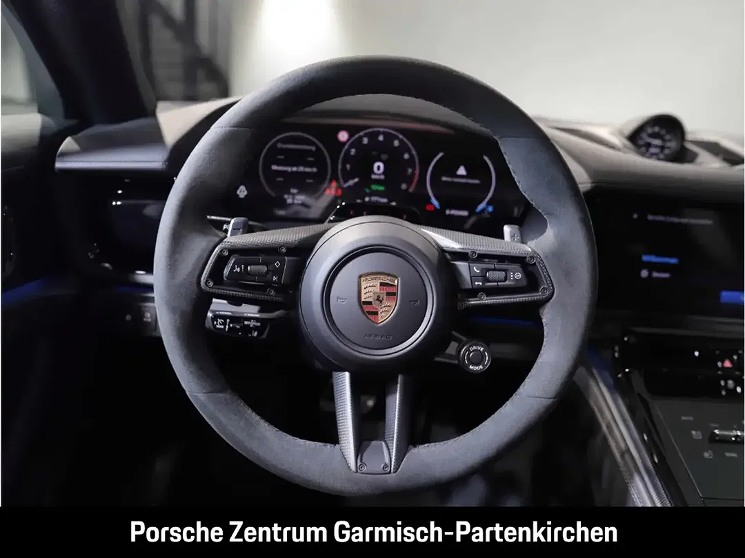 Porsche Panamera - Thumbnail 15