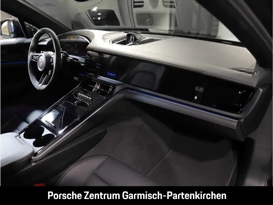 Porsche Panamera - Thumbnail 9