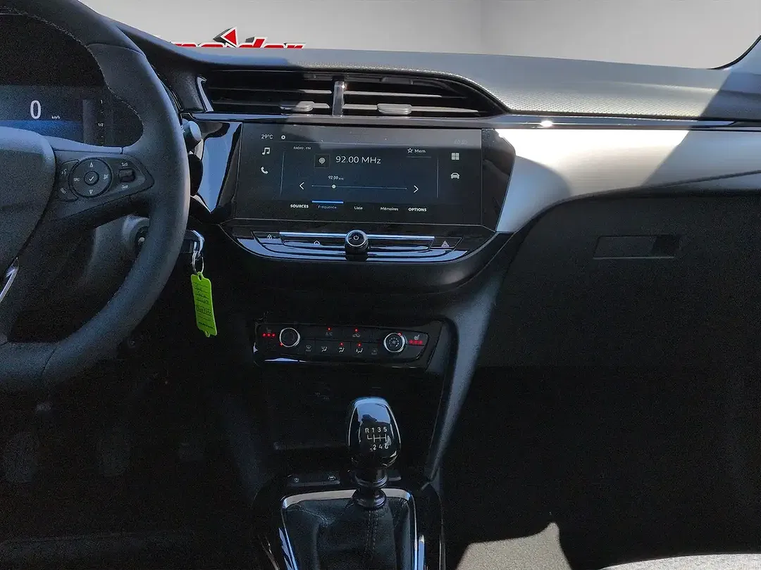 Opel Corsa - Thumbnail 11