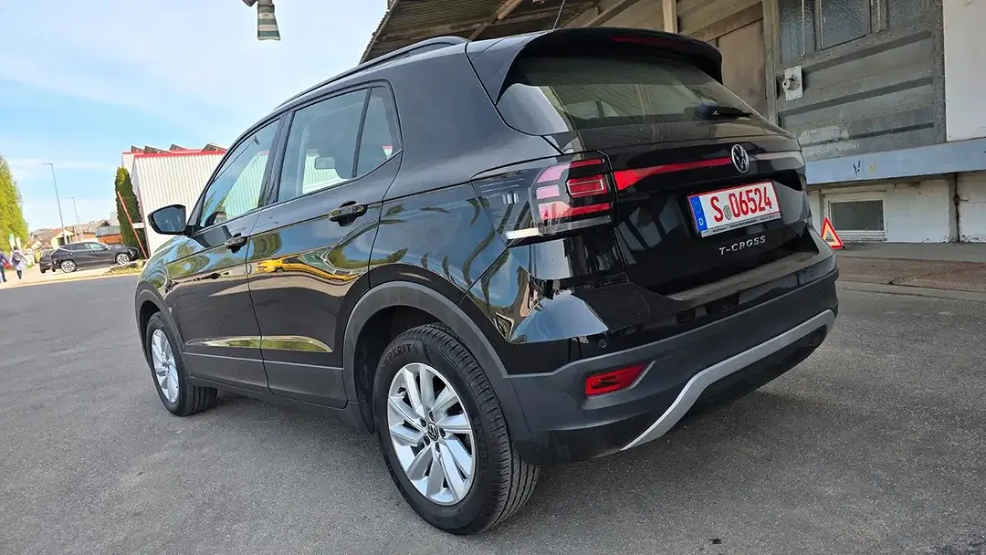 Volkswagen T-Cross - Thumbnail 16