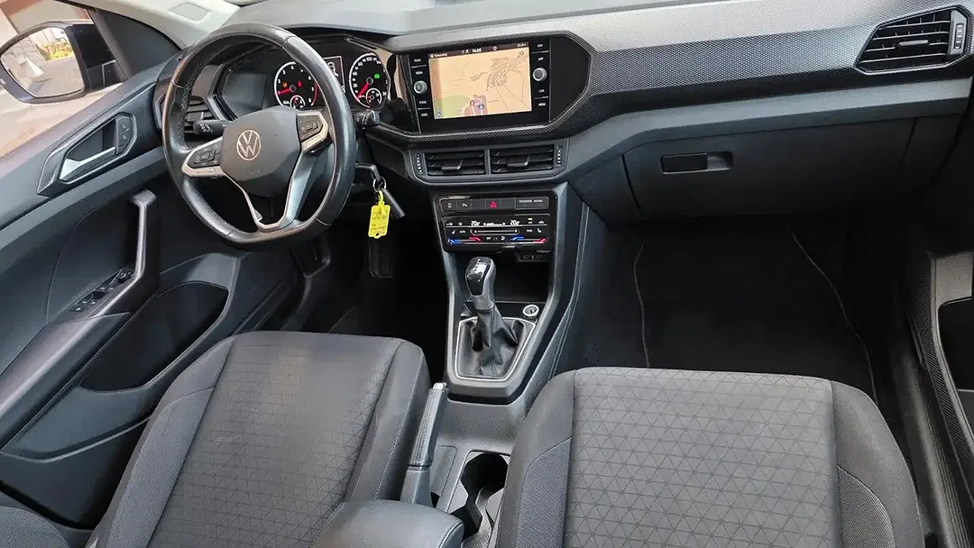 Volkswagen T-Cross - Thumbnail 18
