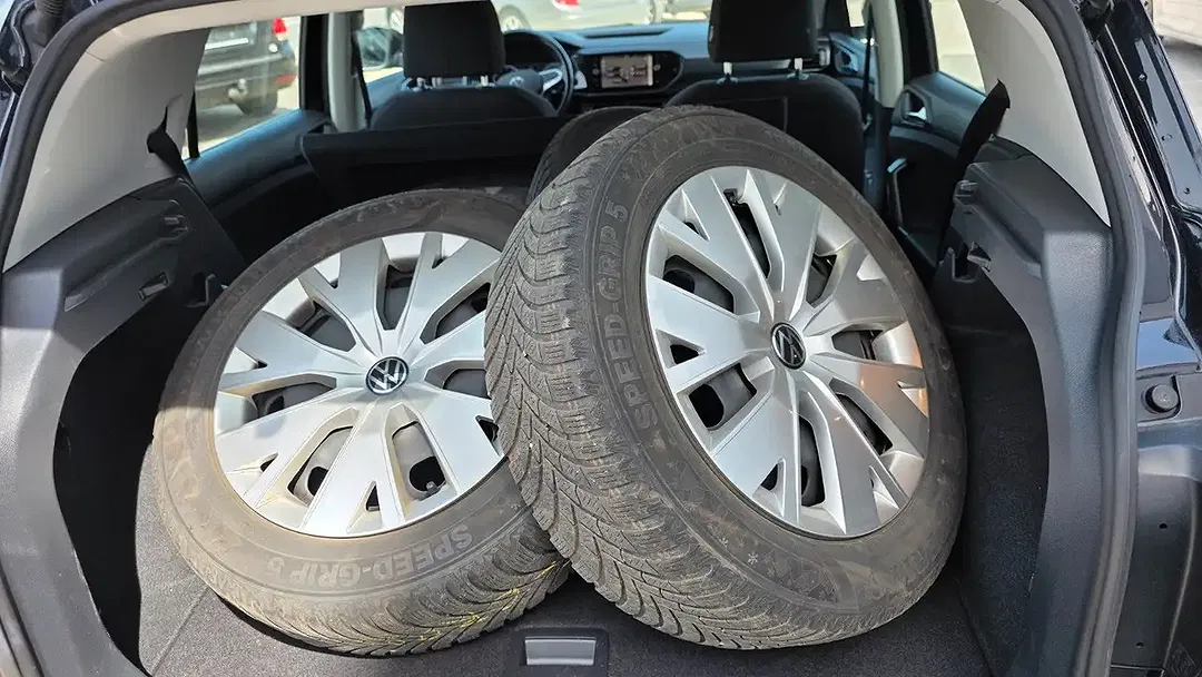 Volkswagen T-Cross - Thumbnail 27
