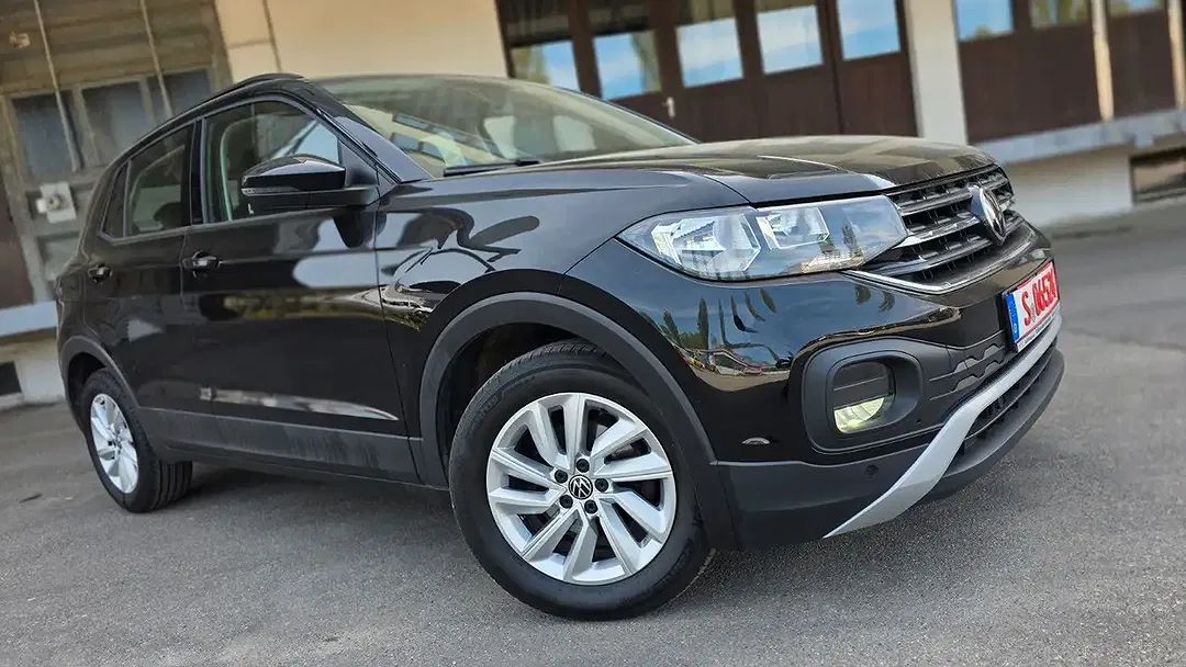 Volkswagen T-Cross - Thumbnail 3