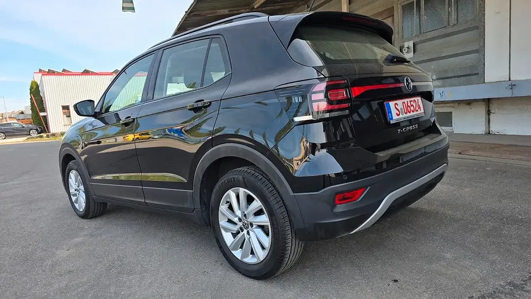 Volkswagen T-Cross - Thumbnail 4