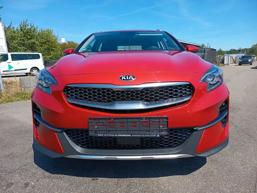Kia XCeed - Thumbnail 2
