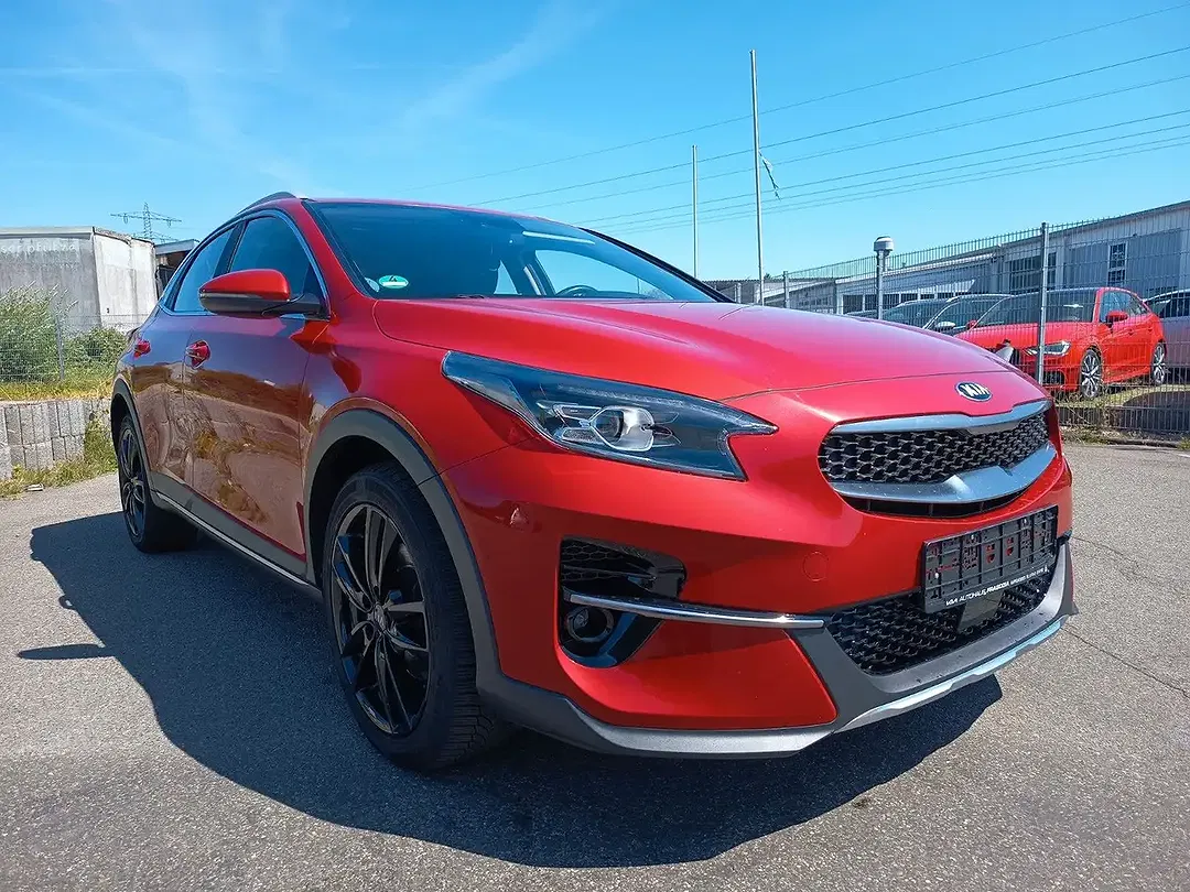 Kia XCeed - Thumbnail 3