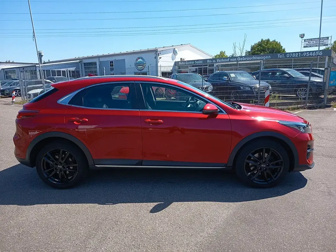 Kia XCeed - Thumbnail 4