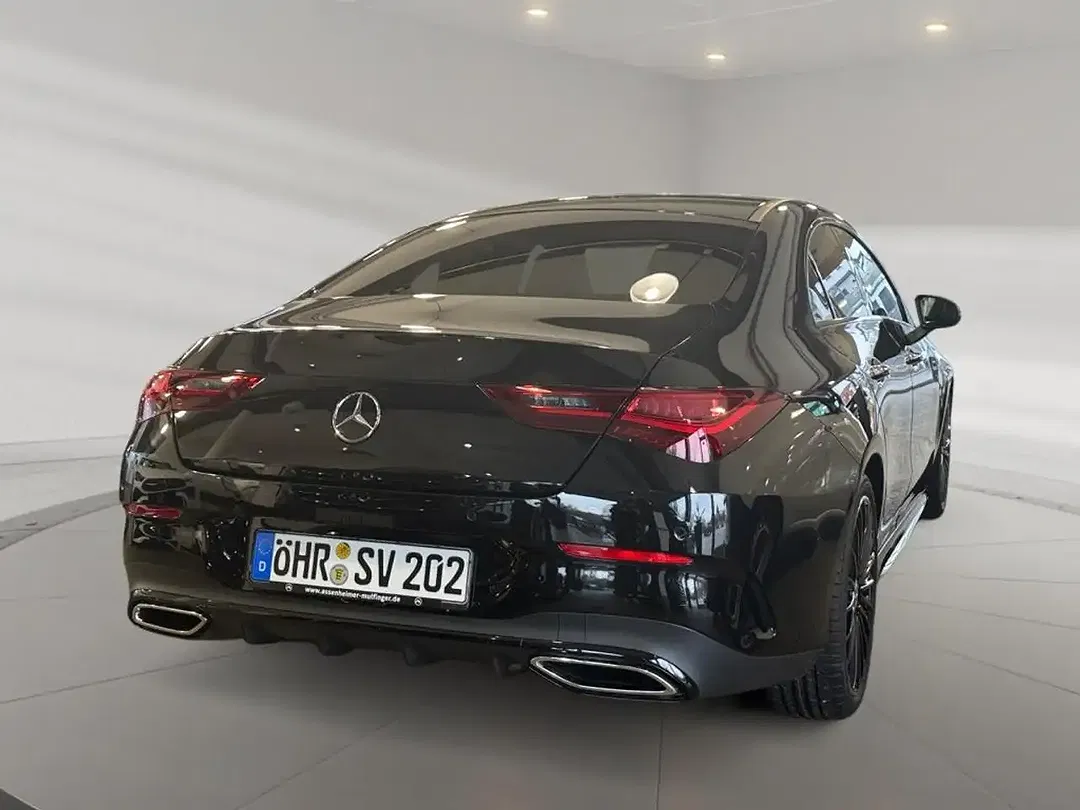 Mercedes-Benz CLA 200 - Thumbnail 2
