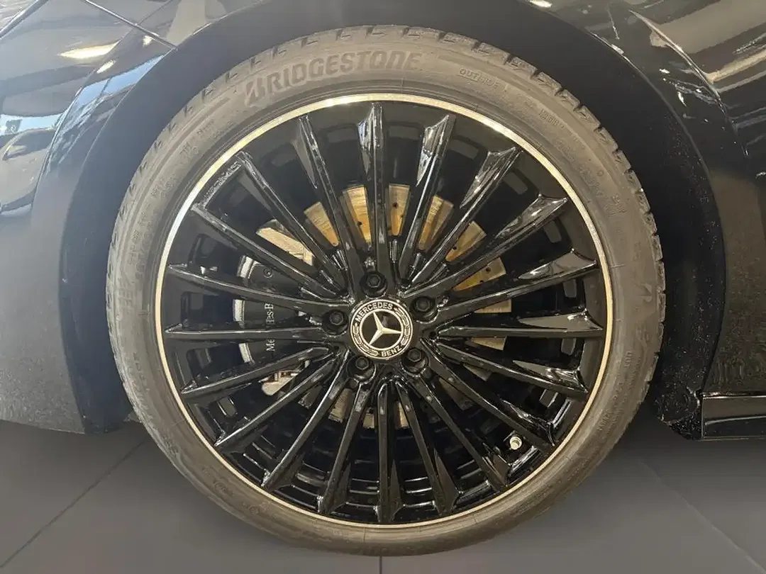 Mercedes-Benz CLA 200 - Thumbnail 8
