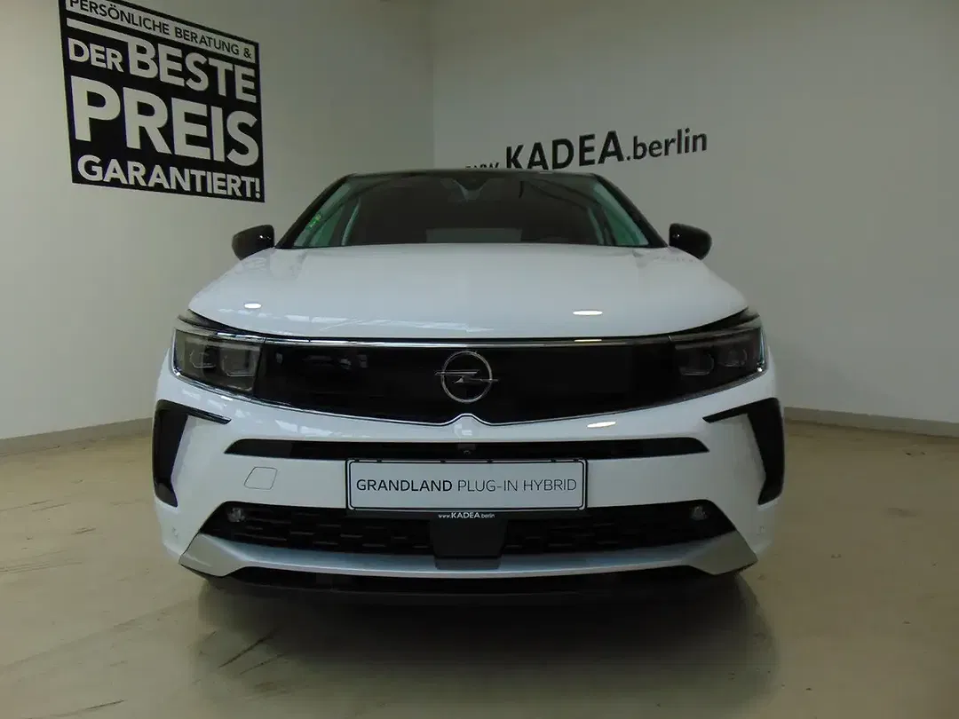 Opel Grandland - Thumbnail 2