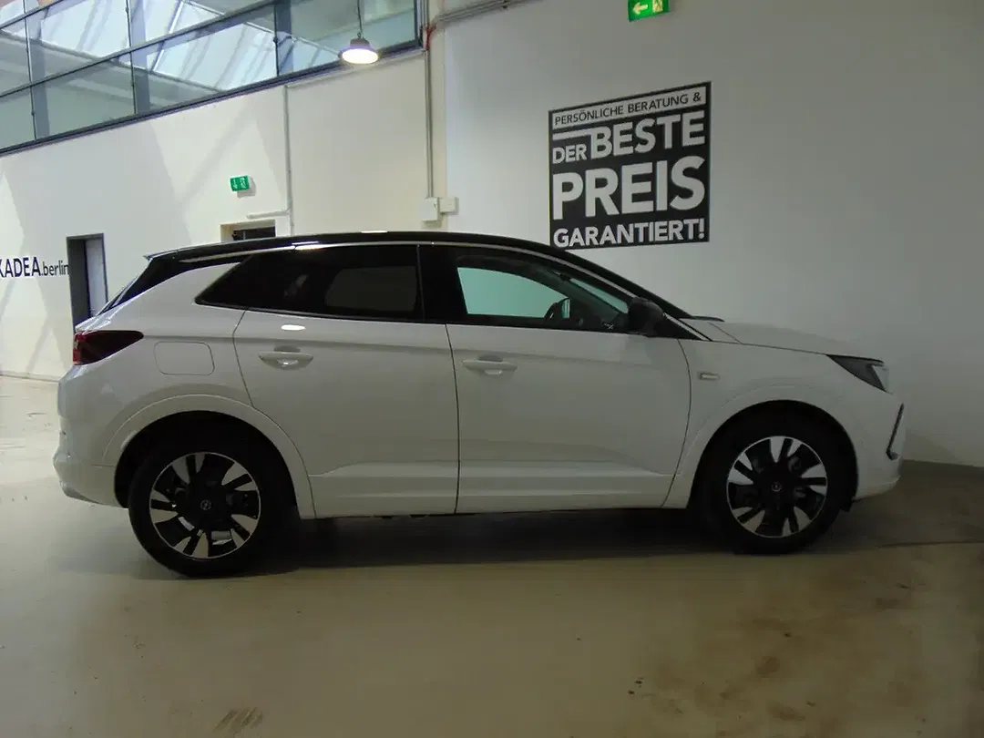 Opel Grandland - Thumbnail 7