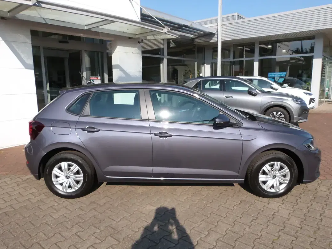 Volkswagen Polo - Thumbnail 2