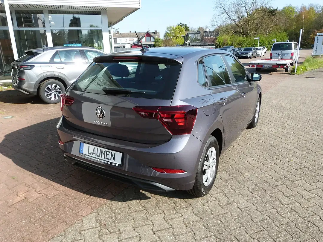 Volkswagen Polo - Thumbnail 5