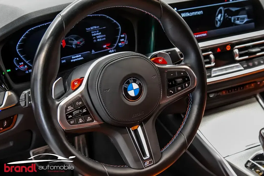 BMW M3 - Thumbnail 16
