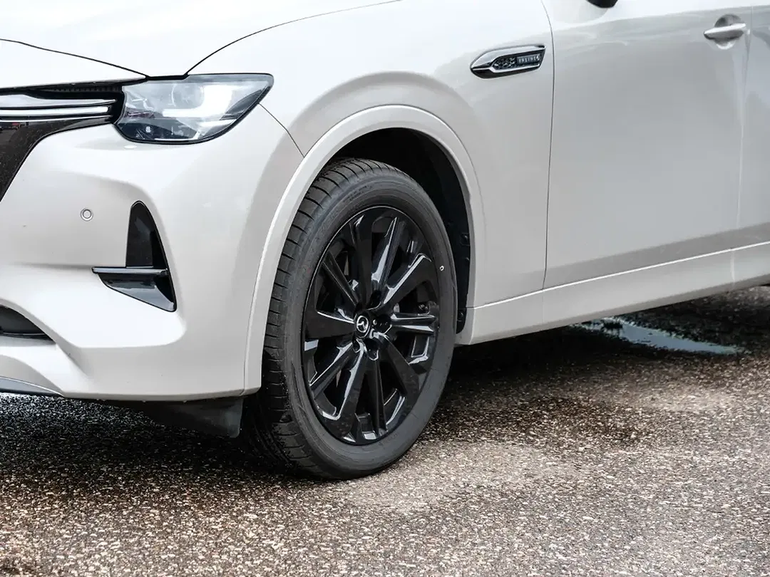 Mazda CX-60 - Thumbnail 3