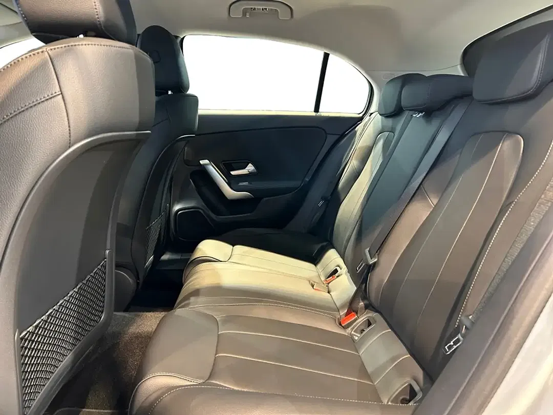 Mercedes-Benz A 200 - Thumbnail 7