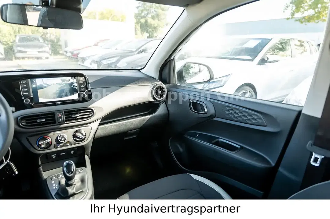 Hyundai i10 - Thumbnail 10