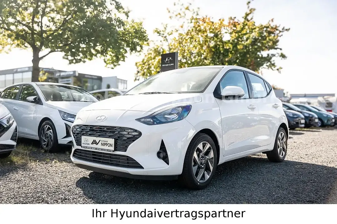 Hyundai i10 - Thumbnail 3