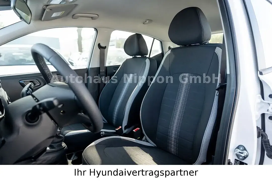 Hyundai i10 - Thumbnail 6