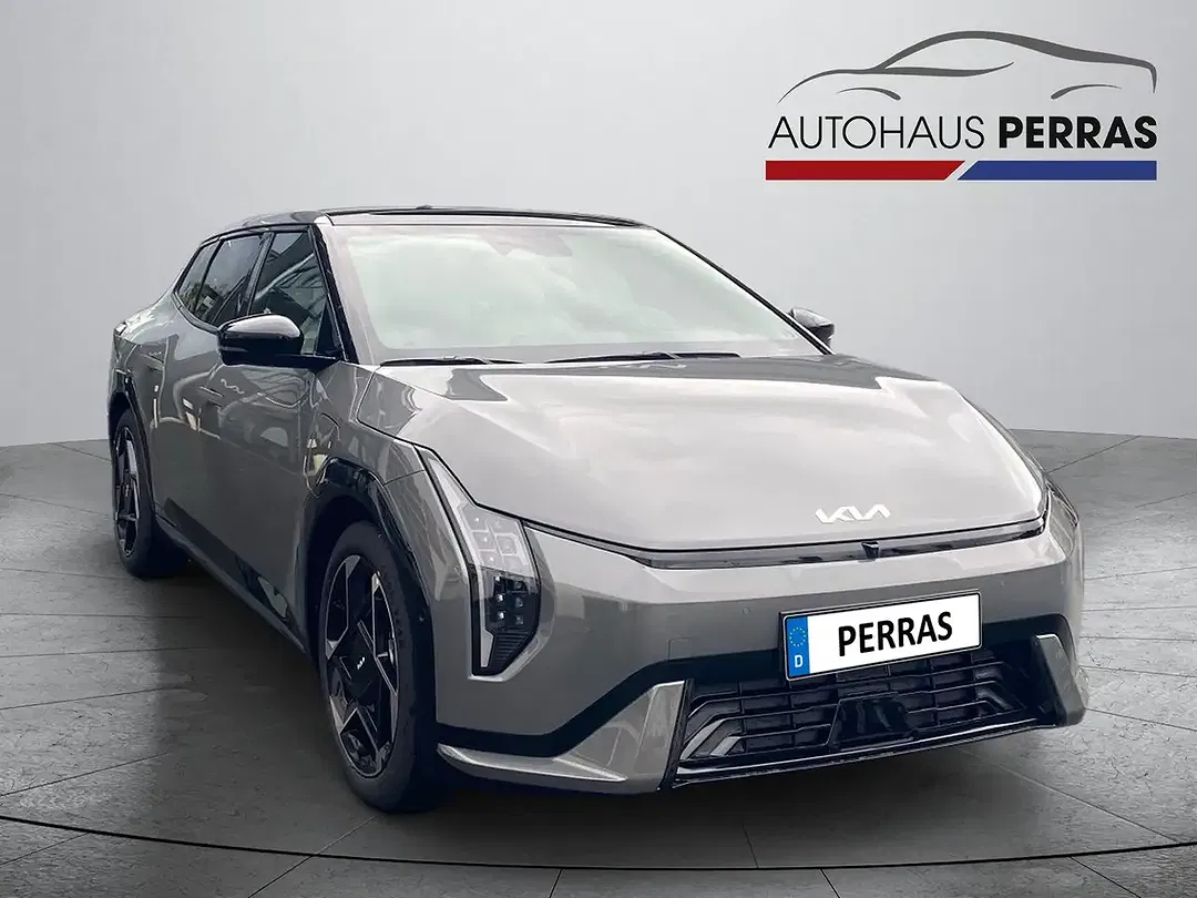 Kia EV4 - Thumbnail 7