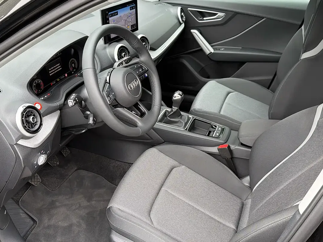 Audi Q2 - Thumbnail 9