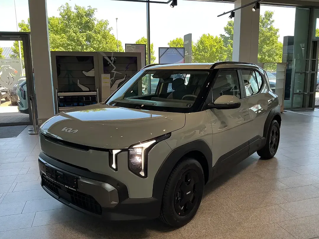 Kia EV2 - Thumbnail 4
