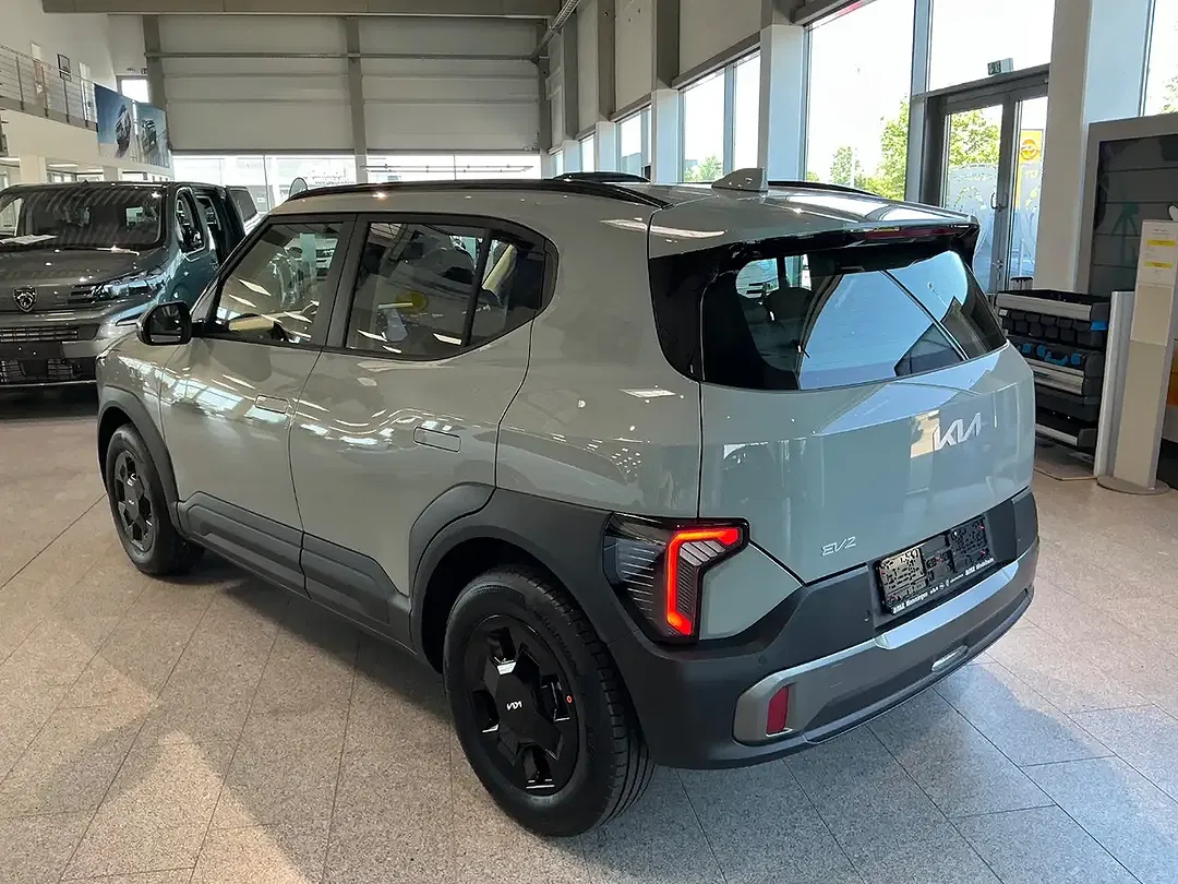 Kia EV2 - Thumbnail 5