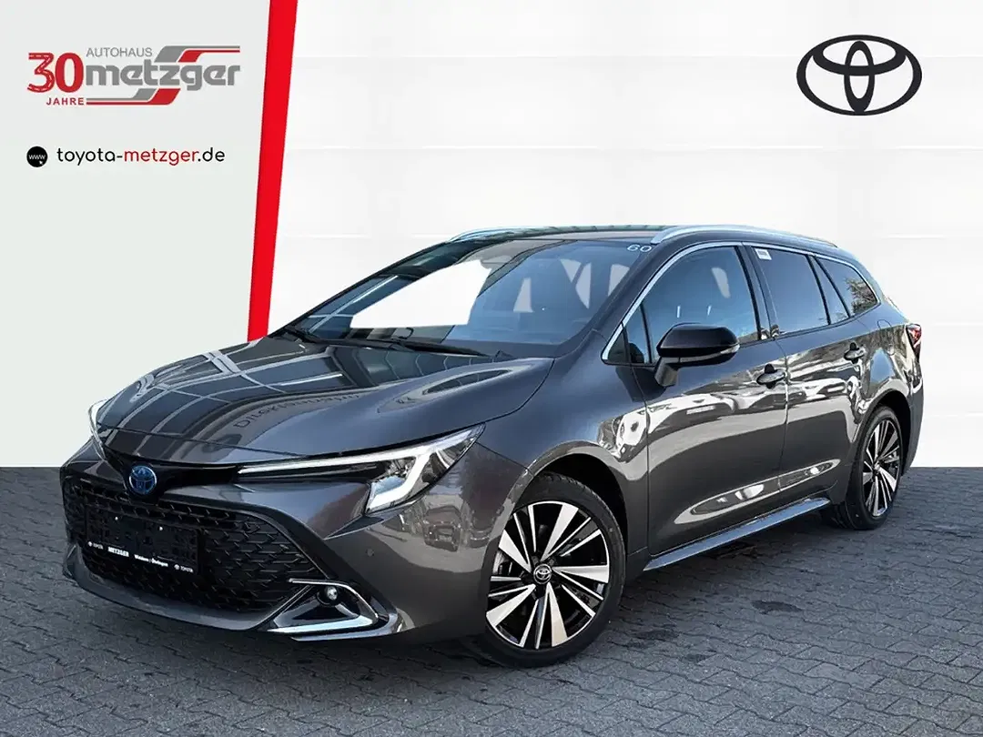 Toyota Corolla - Thumbnail 6