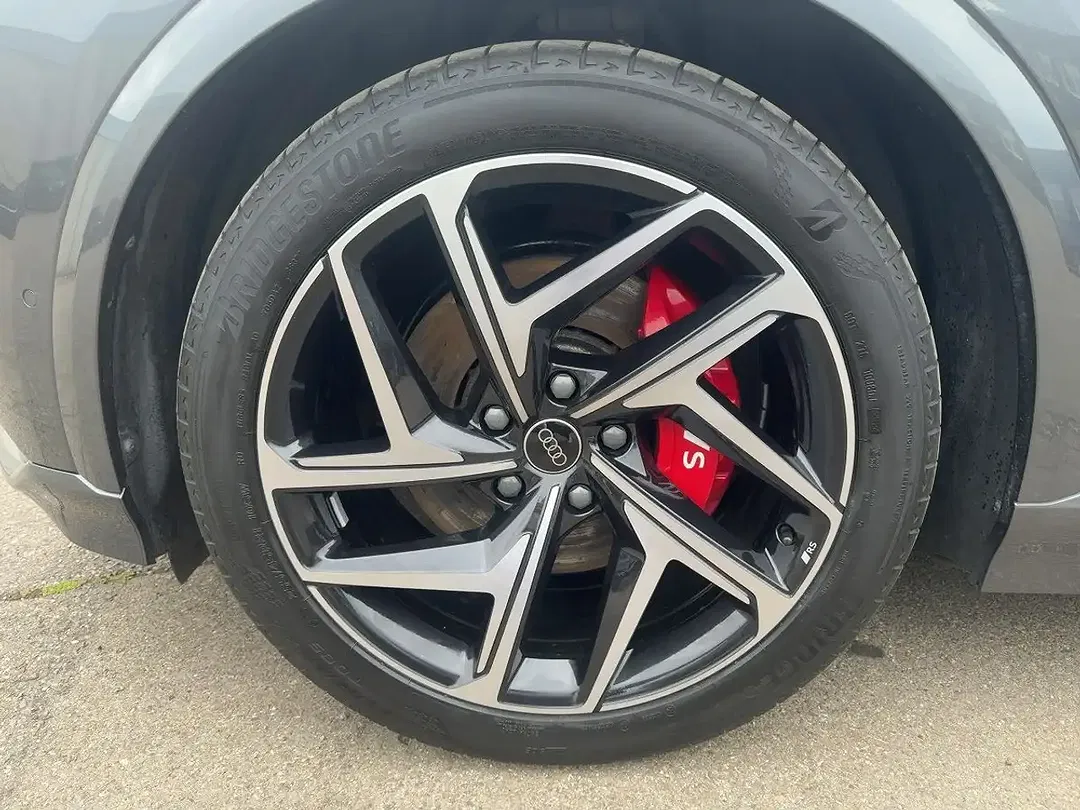 Audi SQ6 e-tron - Thumbnail 11